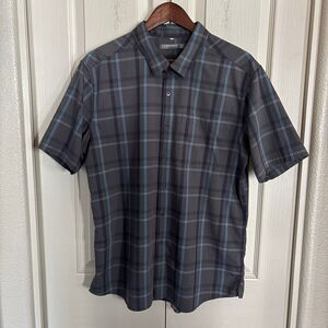 Icebreaker Merino Button Shirt Men’s Large / L Plaid Gray Blue Wool Blend.